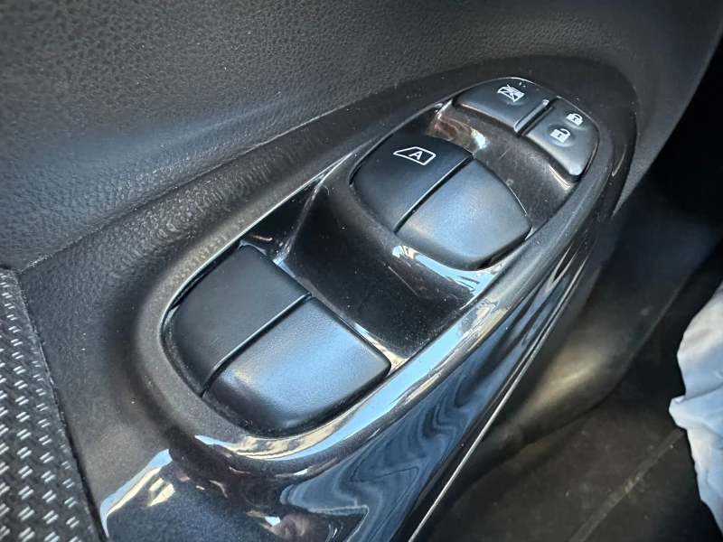 Nissan Juke 1.5d 110 к.с./ГАРАНЦИЯ ОТ КЕНТАВЪР , снимка 13 - Автомобили и джипове - 52937497