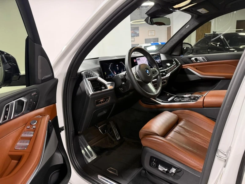 BMW X7 xDrive40i  CARFAX, снимка 5 - Автомобили и джипове - 53262594