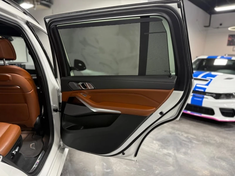 BMW X7 xDrive40i  CARFAX, снимка 13 - Автомобили и джипове - 53262594