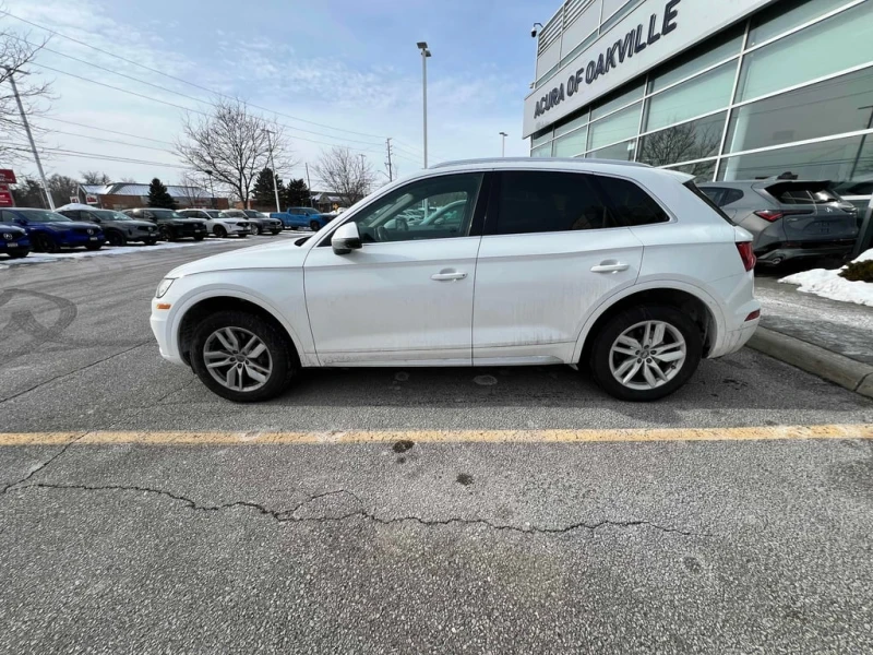 Audi Q5 * Komfort * CARFAX * БЕЗ ПЪРВОНАЧАЛНА ВНОСКА, снимка 2 - Автомобили и джипове - 53422249