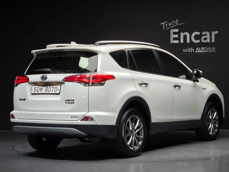 Toyota Rav4 2.5 4Wd Hybrid 4Th Generation, снимка 2 - Автомобили и джипове - 56130966