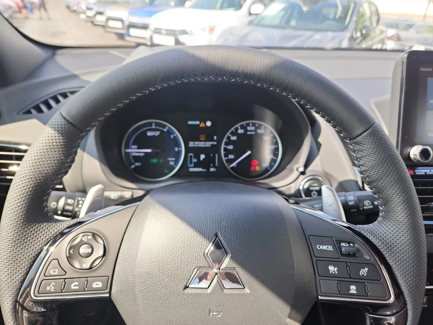 Mitsubishi Eclipse Cross 2.4PHEV/188HP/SELECT-BLACK/4X4/-/819v | Mobile.bg   12