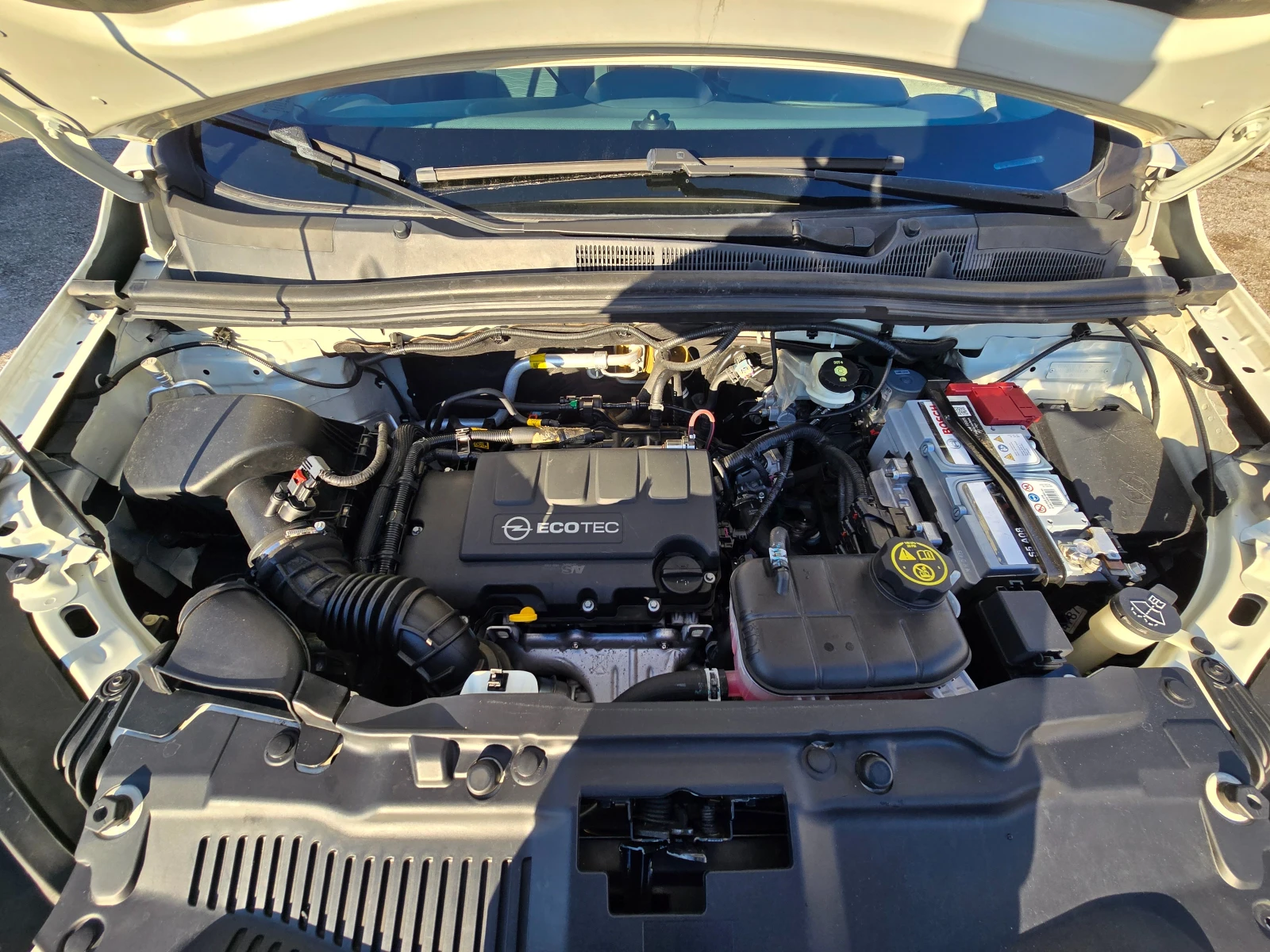 Opel Mokka 1.4i УНИКАТ - изображение 9