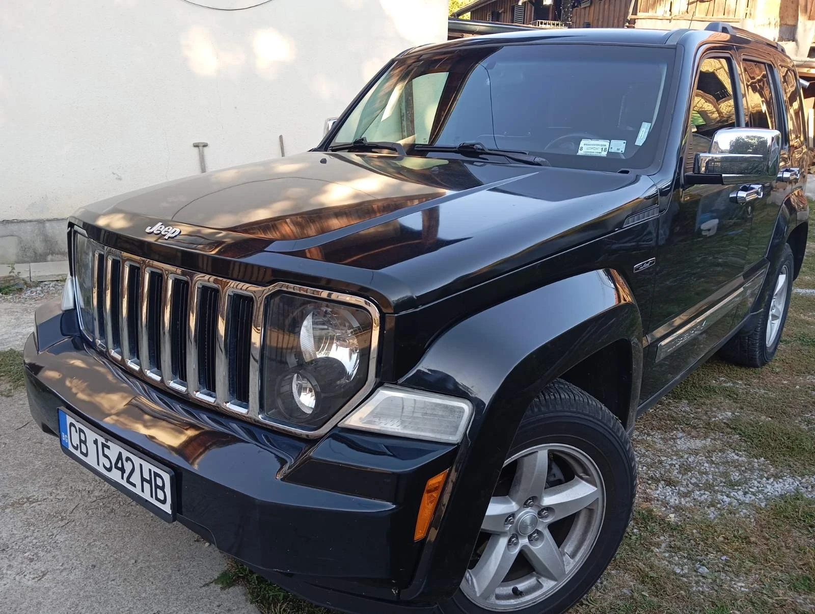 Jeep Cherokee Liberty Jet Sport | Mobile.bg � ����������� 1