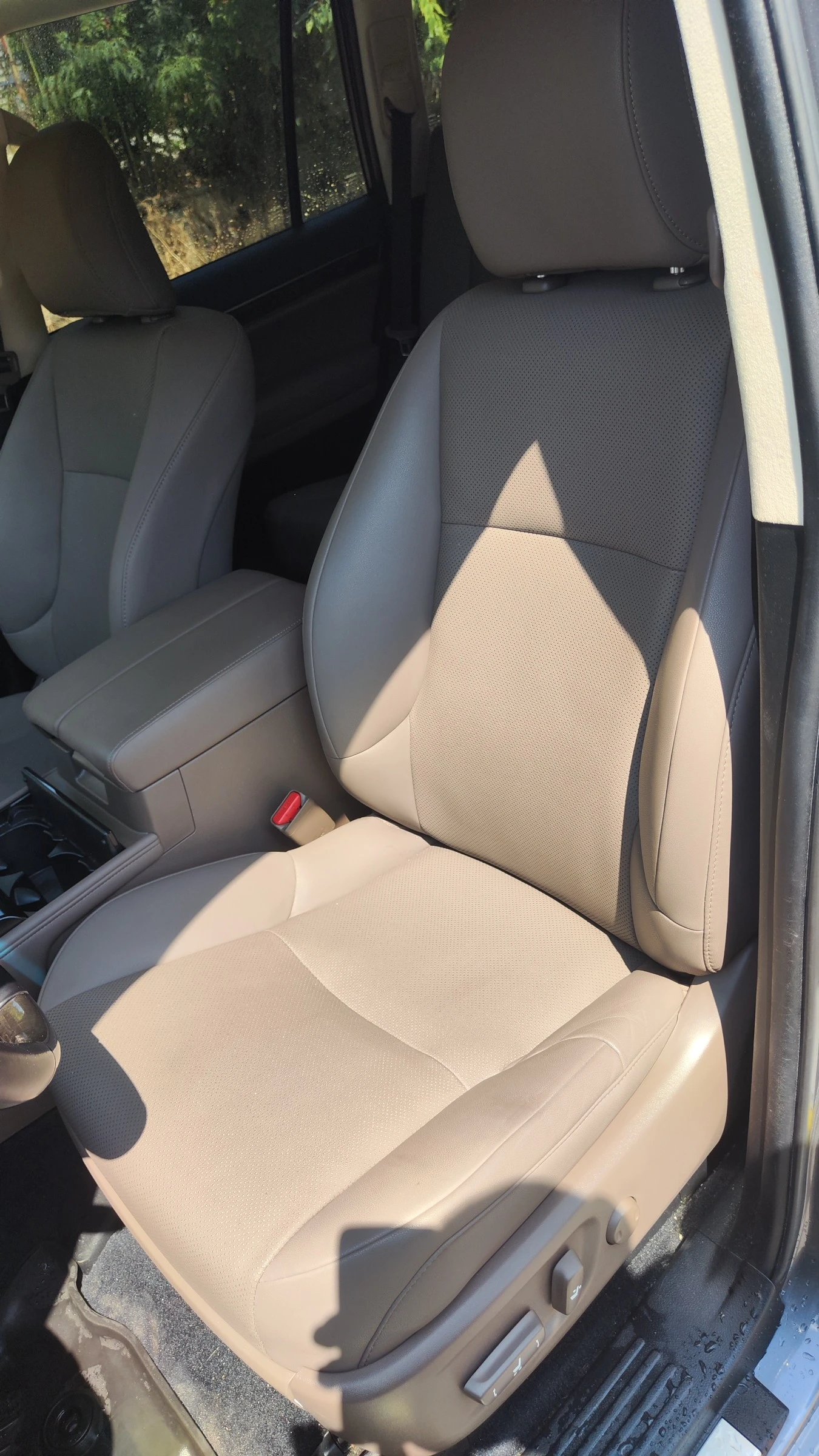 Lexus GX 460 Premium, снимка 6 - Автомобили и джипове - 53469736