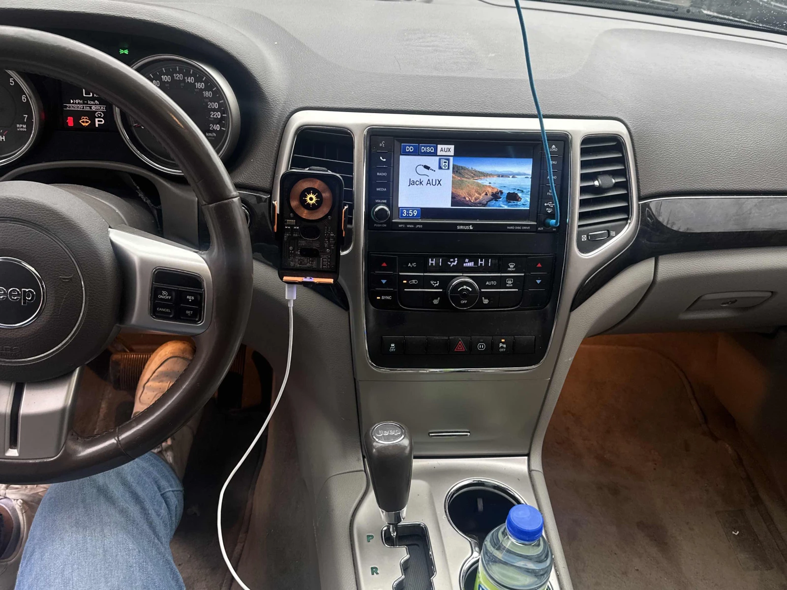 Jeep Grand cherokee LAREDO / ПОДГРЕВ / КЛИП НА МОТОРА, снимка 9 - Автомобили и джипове - 53813150