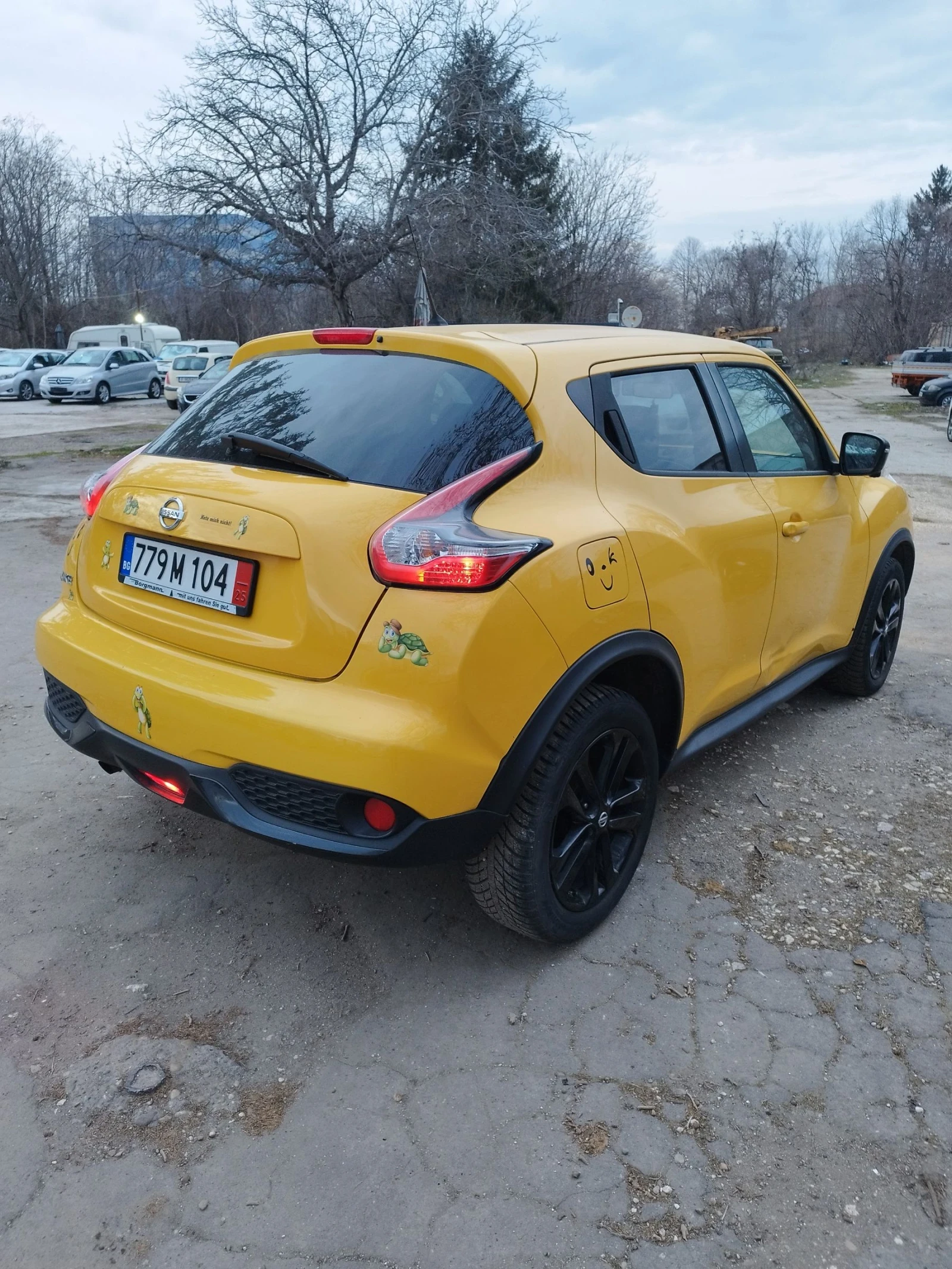Nissan Juke, снимка 5 - Автомобили и джипове - 53906484