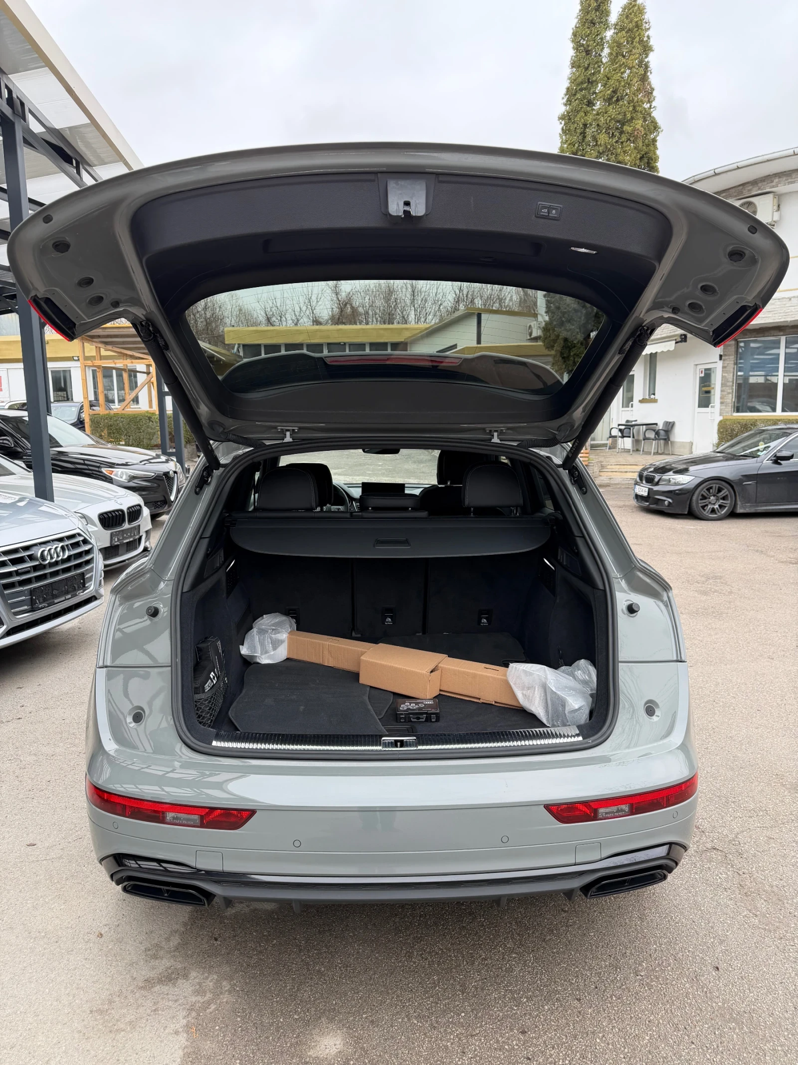 Audi Q5 2.0TFSI Technik S-line BlackOptics, снимка 10 - Автомобили и джипове - 54026780