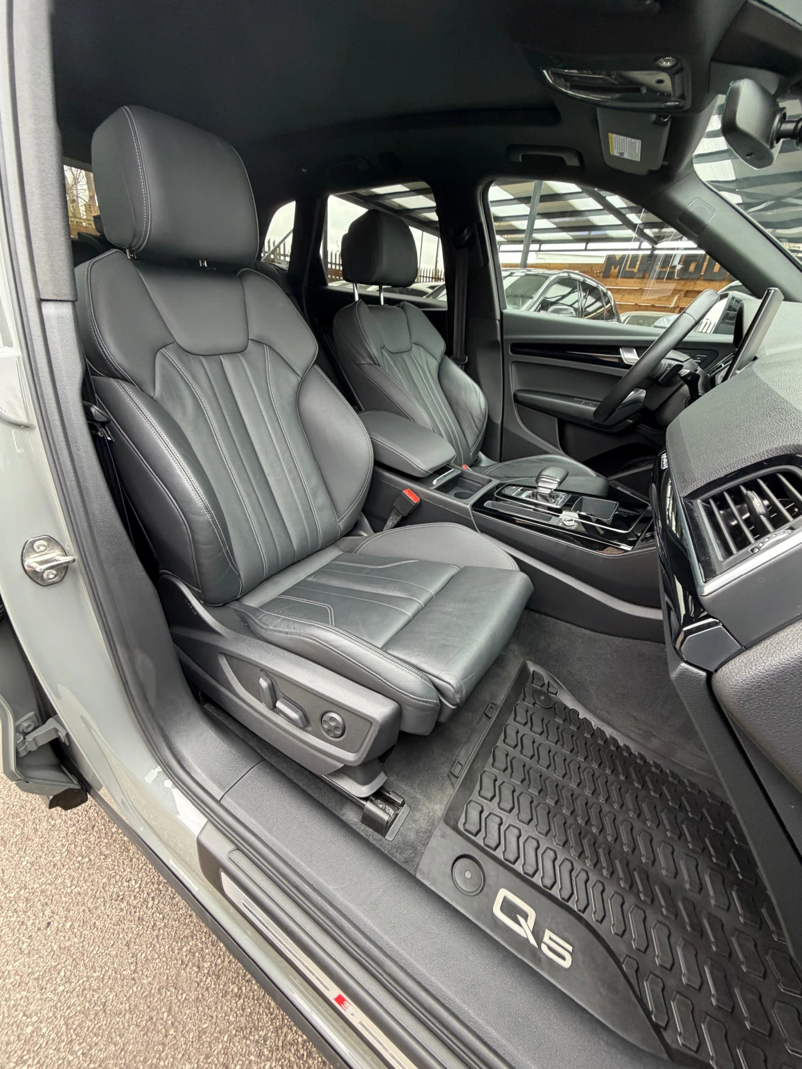 Audi Q5 2.0TFSI Technik S-line BlackOptics, снимка 12 - Автомобили и джипове - 54026780