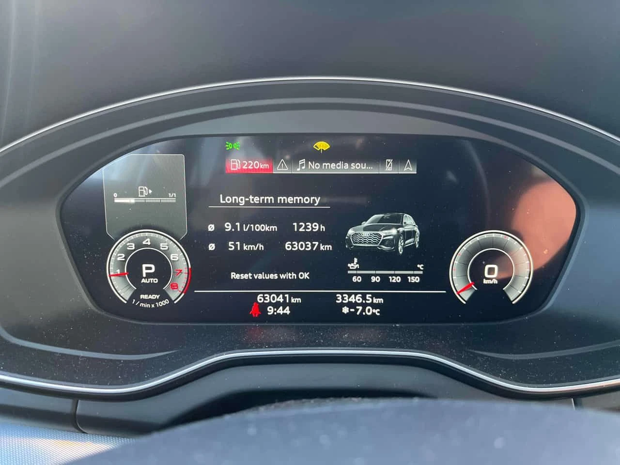 Audi Q5 * Technik * CARFAX * БЕЗ ПЪРВОНАЧАЛНА ВНОСКА, снимка 8 - Автомобили и джипове - 54093979