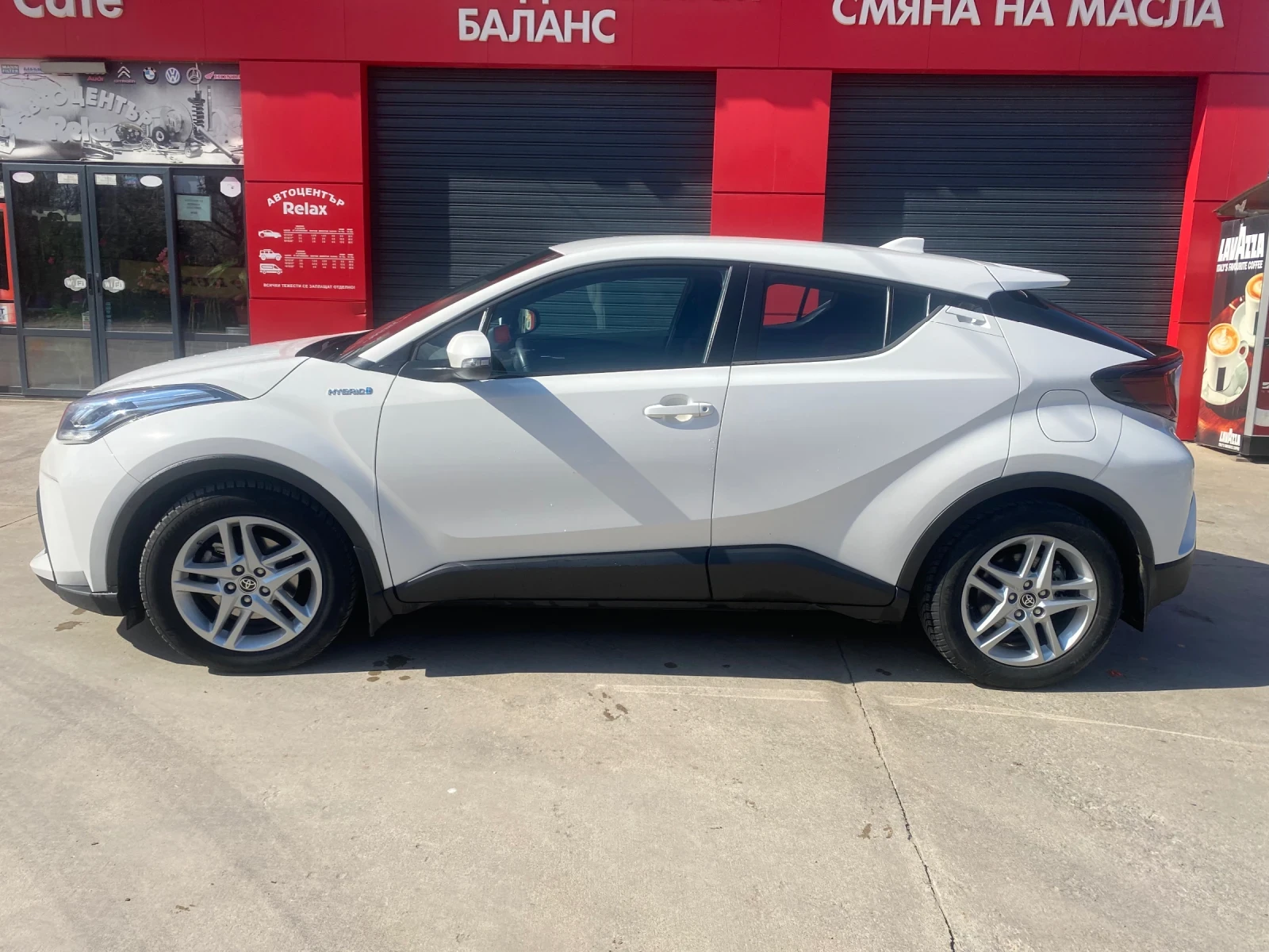 Toyota C-HR, снимка 4 - Автомобили и джипове - 54119848