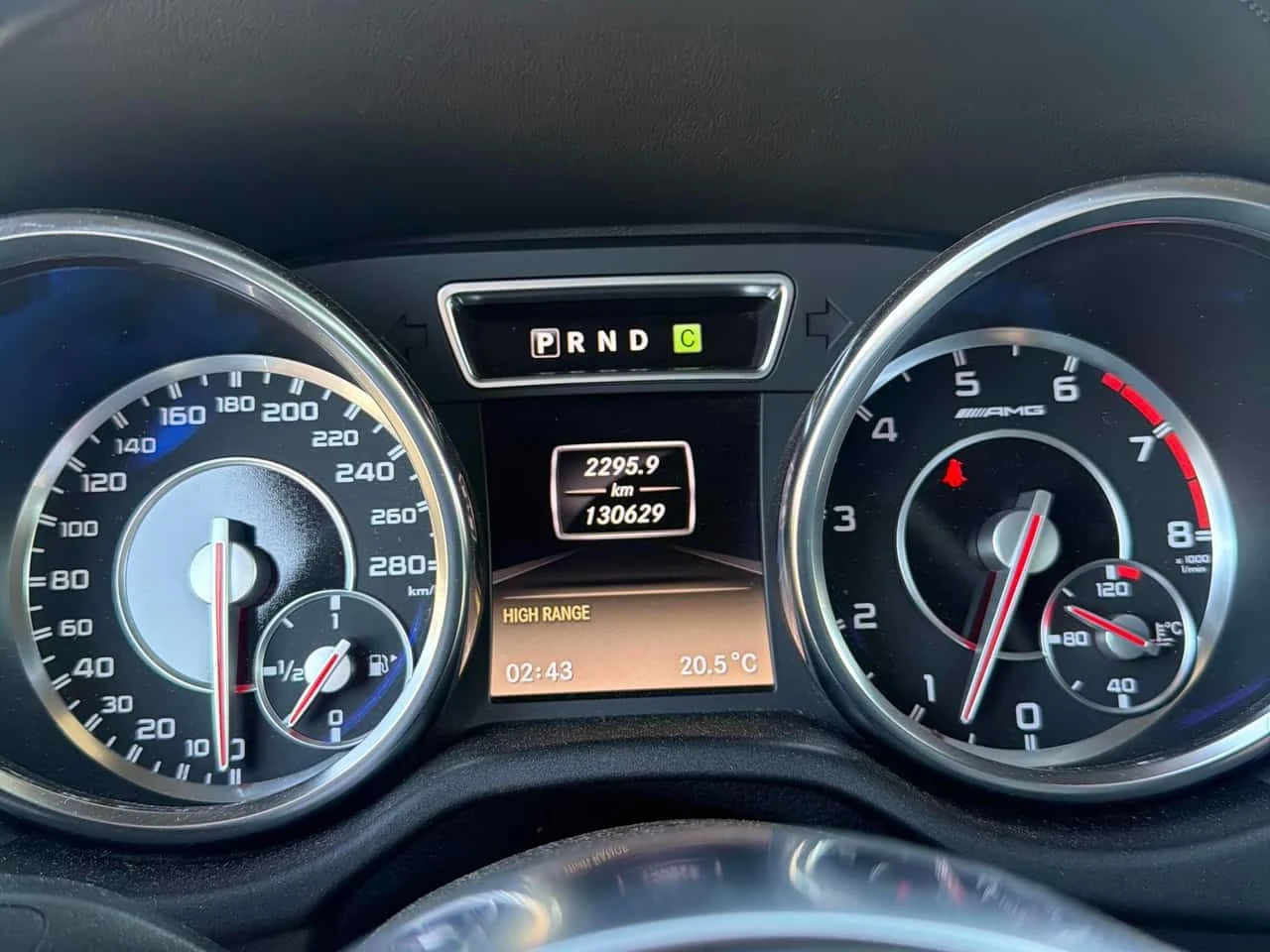 Mercedes-Benz G 63 AMG CARFAX, снимка 8 - Автомобили и джипове - 54370027