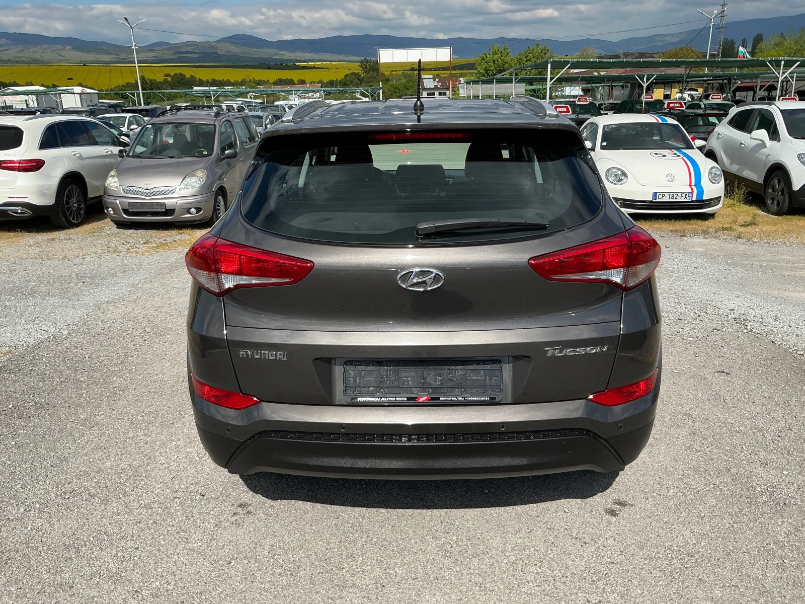 Hyundai Tucson 1.7 CRDI, снимка 7 - Автомобили и джипове - 54464222