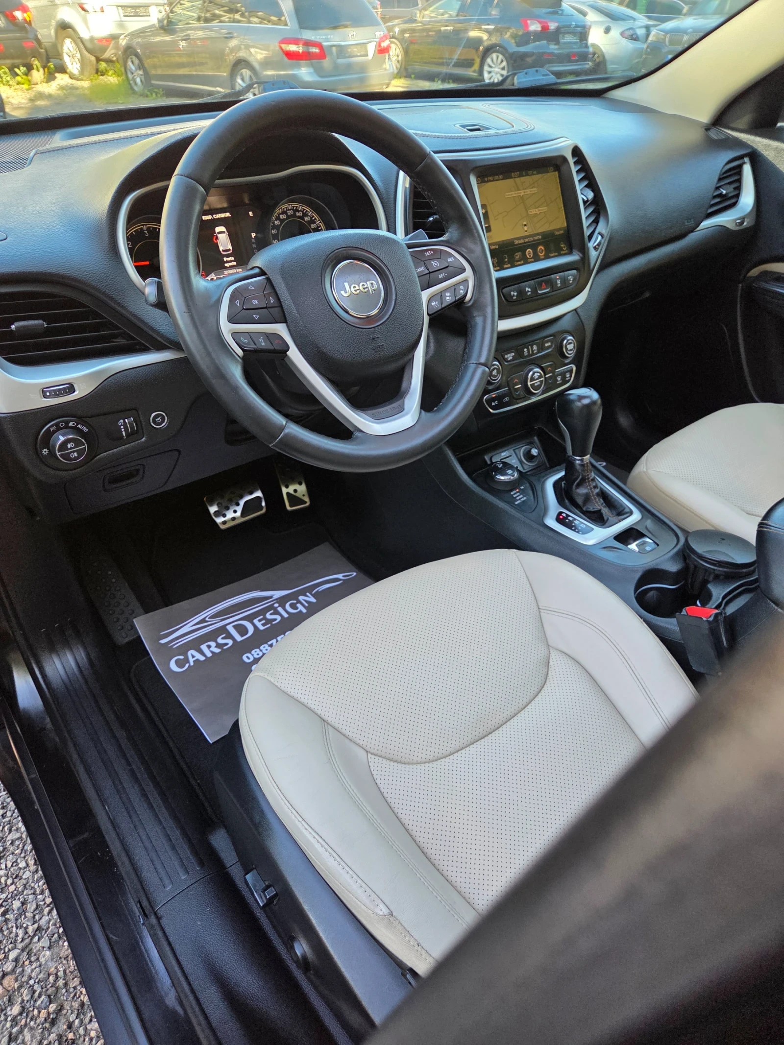 Jeep Cherokee 2.2LIMITED 4X4, снимка 9 - Автомобили и джипове - 54682581