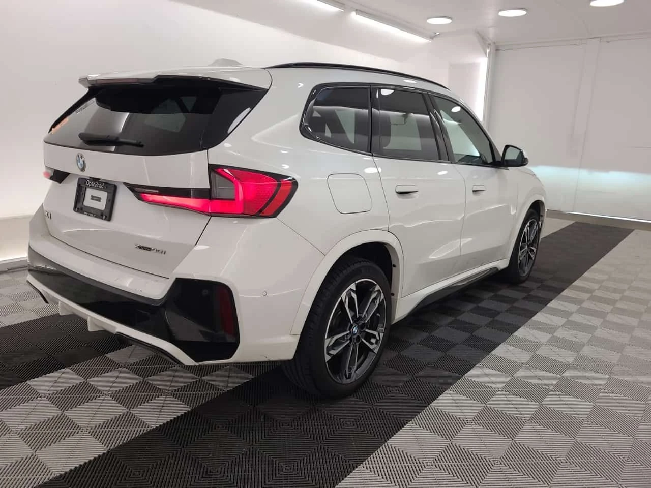 BMW X1 * XDRIVE28I * ГЛАВНО ПРЕДСТАВИТЕЛСТВО НА BMW* , снимка 5 - Автомобили и джипове - 55613248