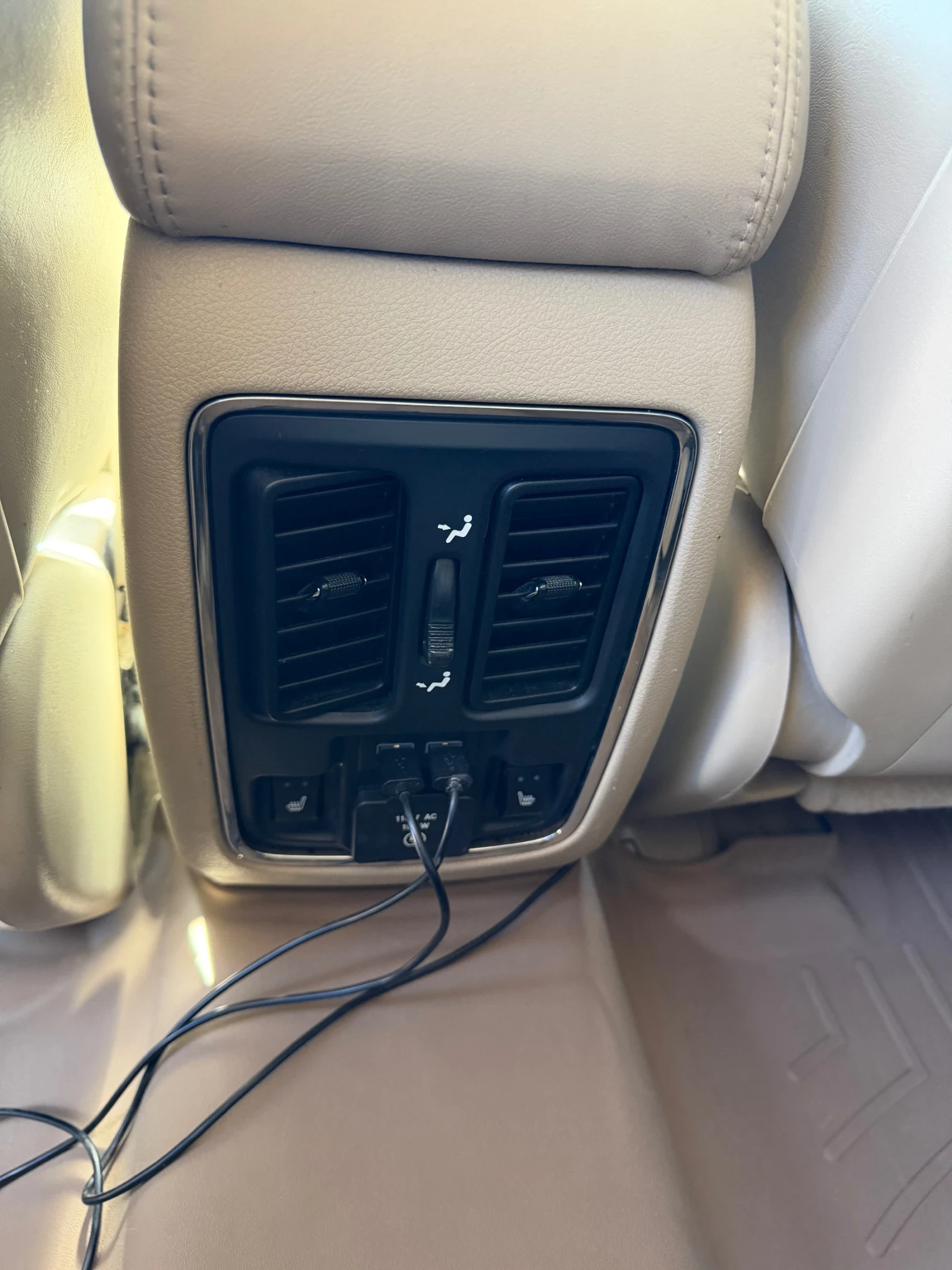 Jeep Grand cherokee Overland , снимка 9 - Автомобили и джипове - 56105729
