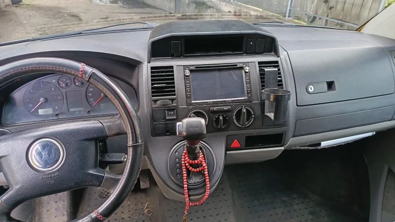 VW T5, снимка 8 - Бусове и автобуси - 52707415