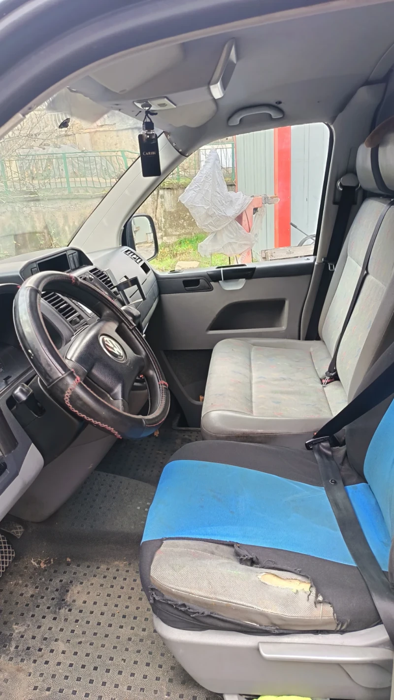 VW T5, снимка 11 - Бусове и автобуси - 52707415