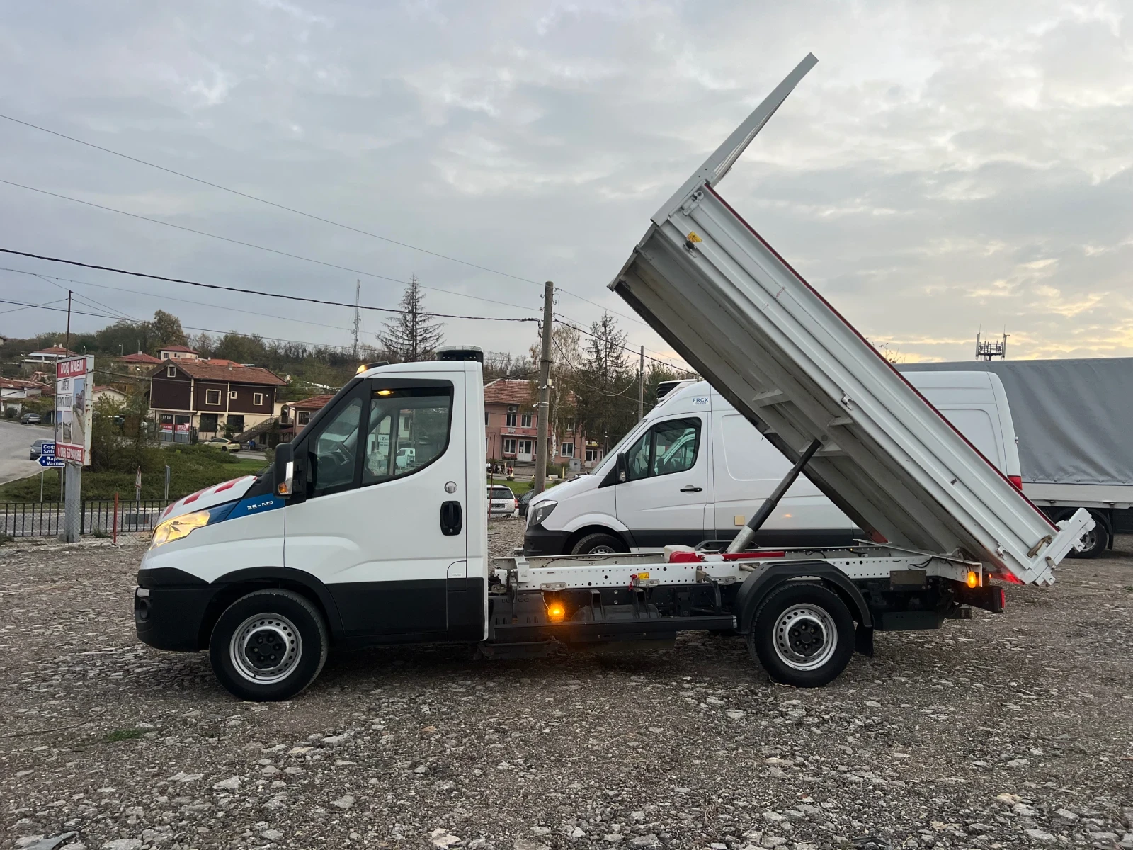 Iveco Daily 35S14N 3.0i 136ps, СОБСТВЕН ЛИЗИНГ / БАРТЕР  - изображение 10