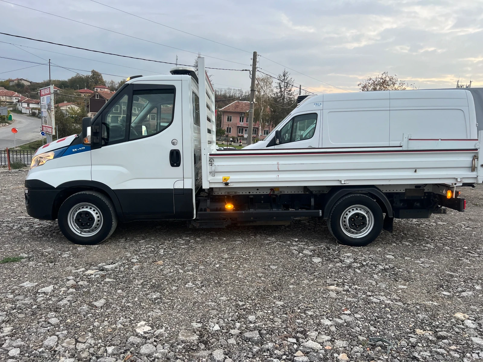 Iveco Daily 35S14N 3.0i 136ps, СОБСТВЕН ЛИЗИНГ / БАРТЕР  - изображение 8