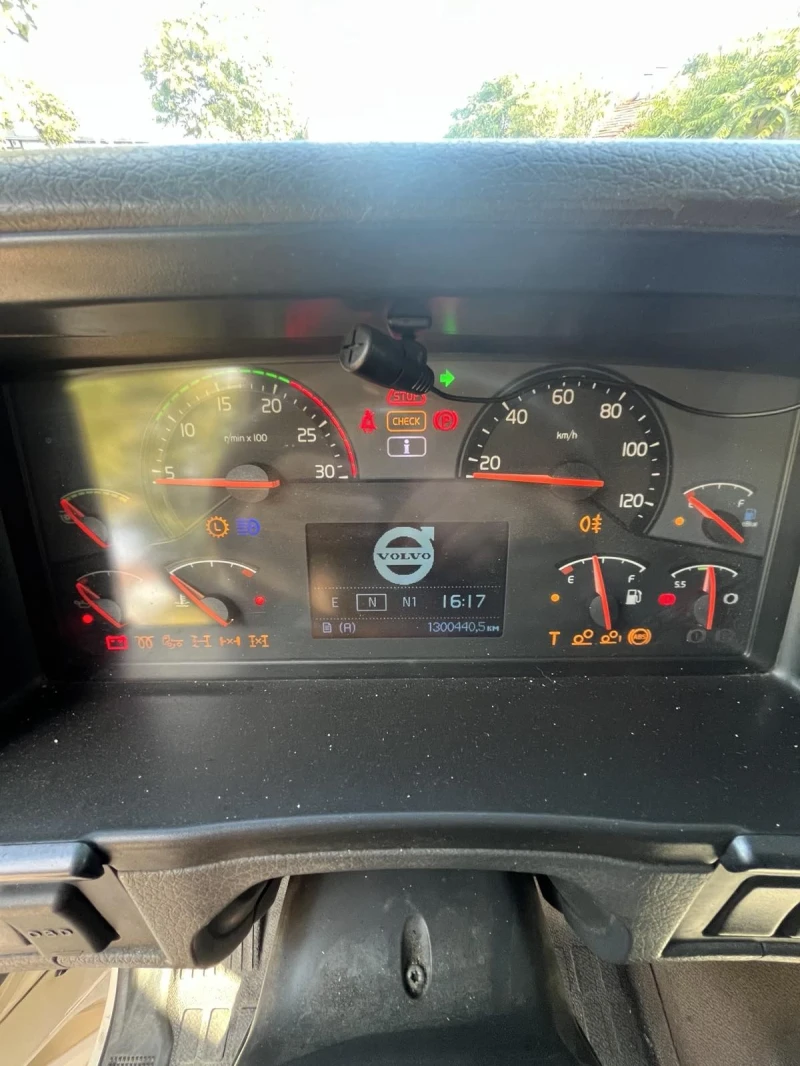 Volvo Fh 420 ЕЕV, снимка 15 - Камиони - 51591075