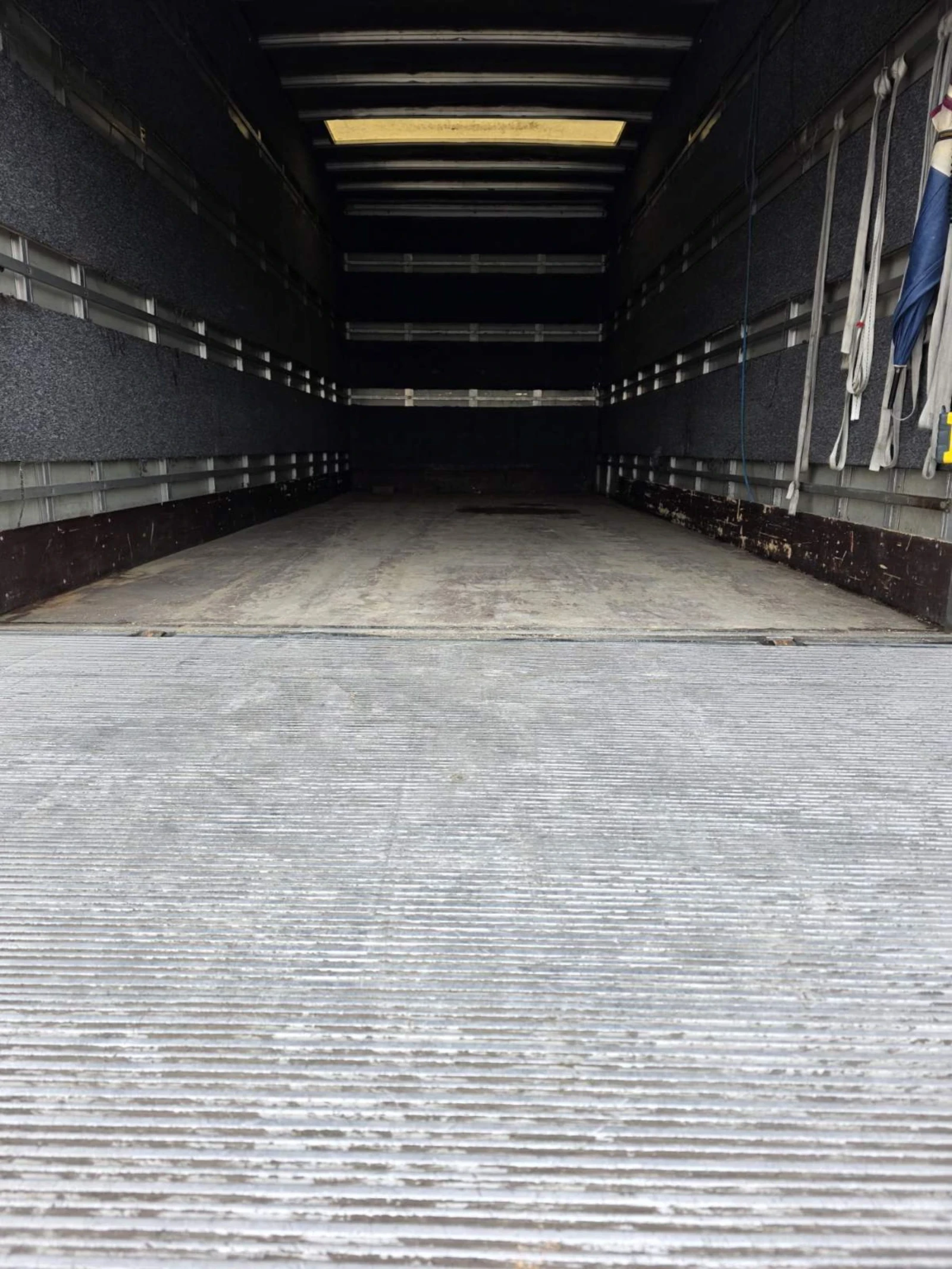 Iveco Eurocargo 130E24, снимка 14 - Камиони - 55732032