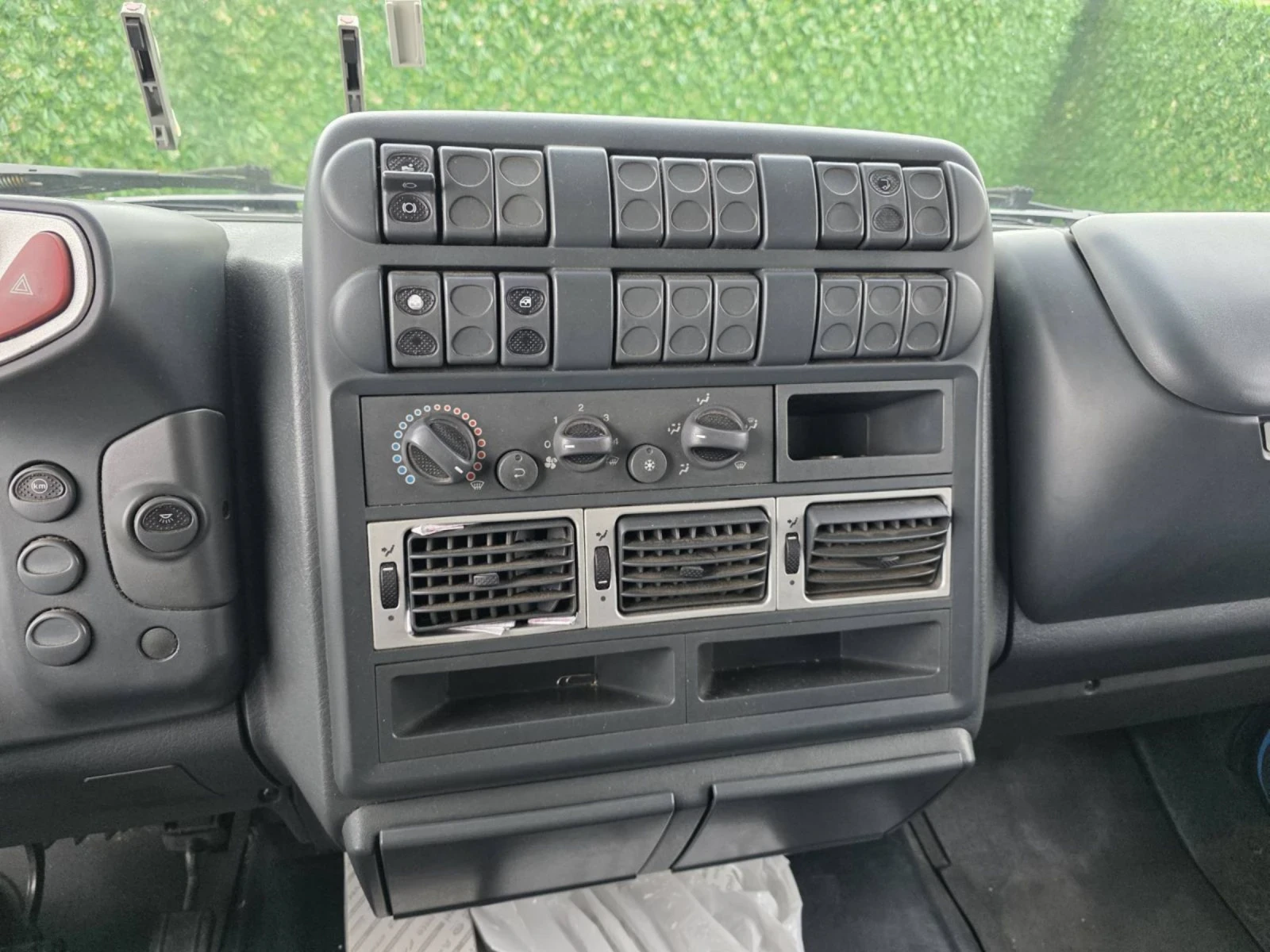 Iveco Eurocargo 130E24, снимка 7 - Камиони - 55732032