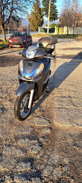 Honda Sh 300 abs , снимка 17