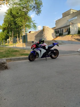 Honda Cbr CBR 1000 RR | Mobile.bg � ����� ������ 3