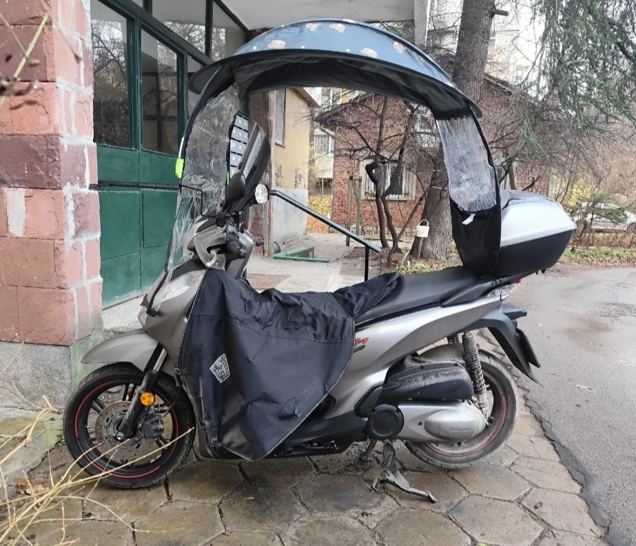 Honda Sh, снимка 3 - Мотоциклети и мототехника - 53826890