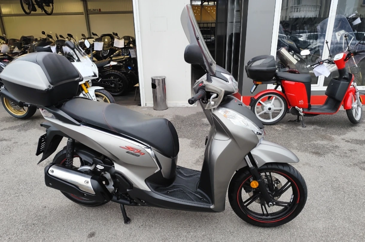 Honda Sh, снимка 2 - Мотоциклети и мототехника - 53826890