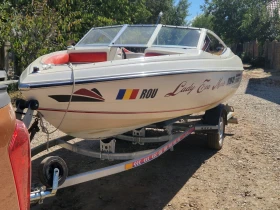 Моторна яхта Stingray Bourider, снимка 9