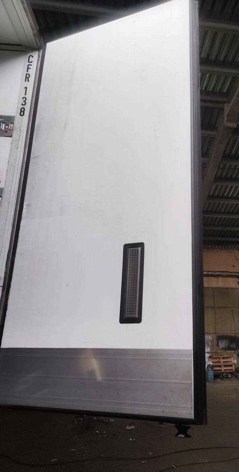 Полуремарке Schmitz, снимка 3 - Ремаркета - 53884992