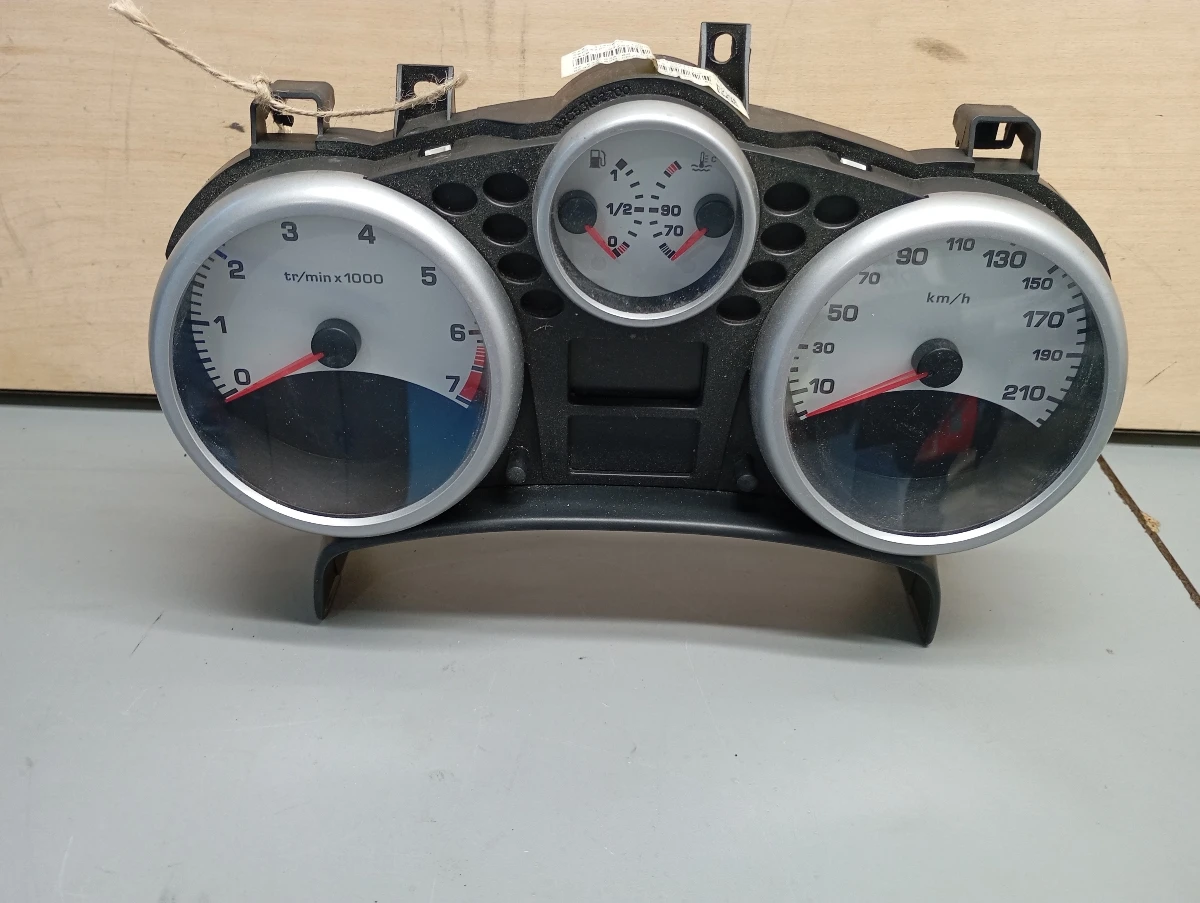   207 1.4   | Mobile.bg   1