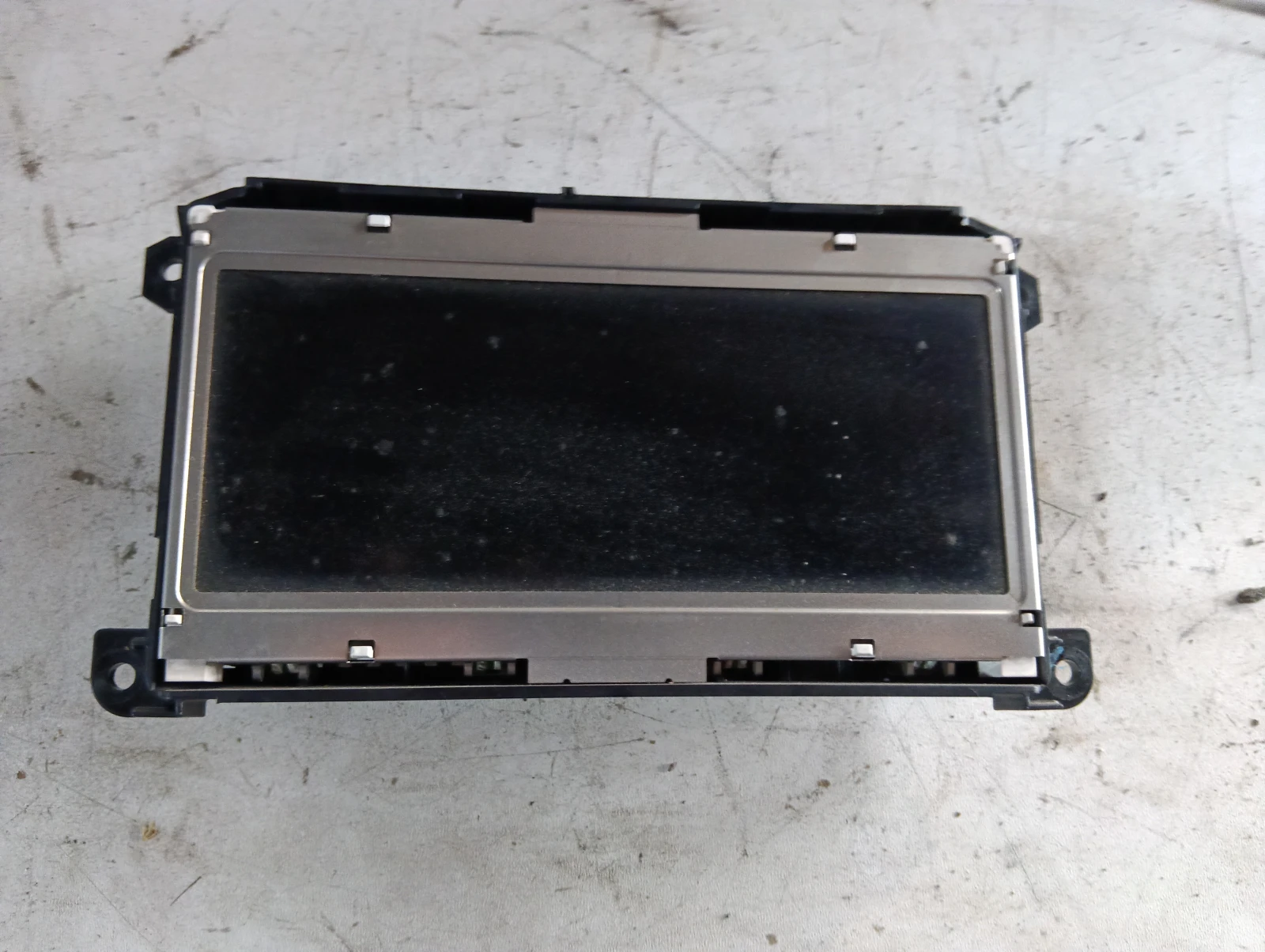 дисплей 8T0919603B ЧЕРВЕН Audi A4