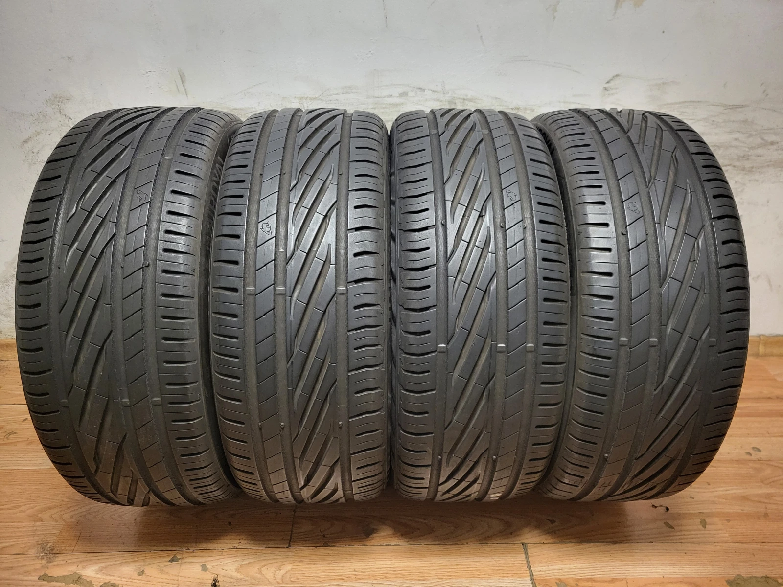 Гуми Летни 225/45R19