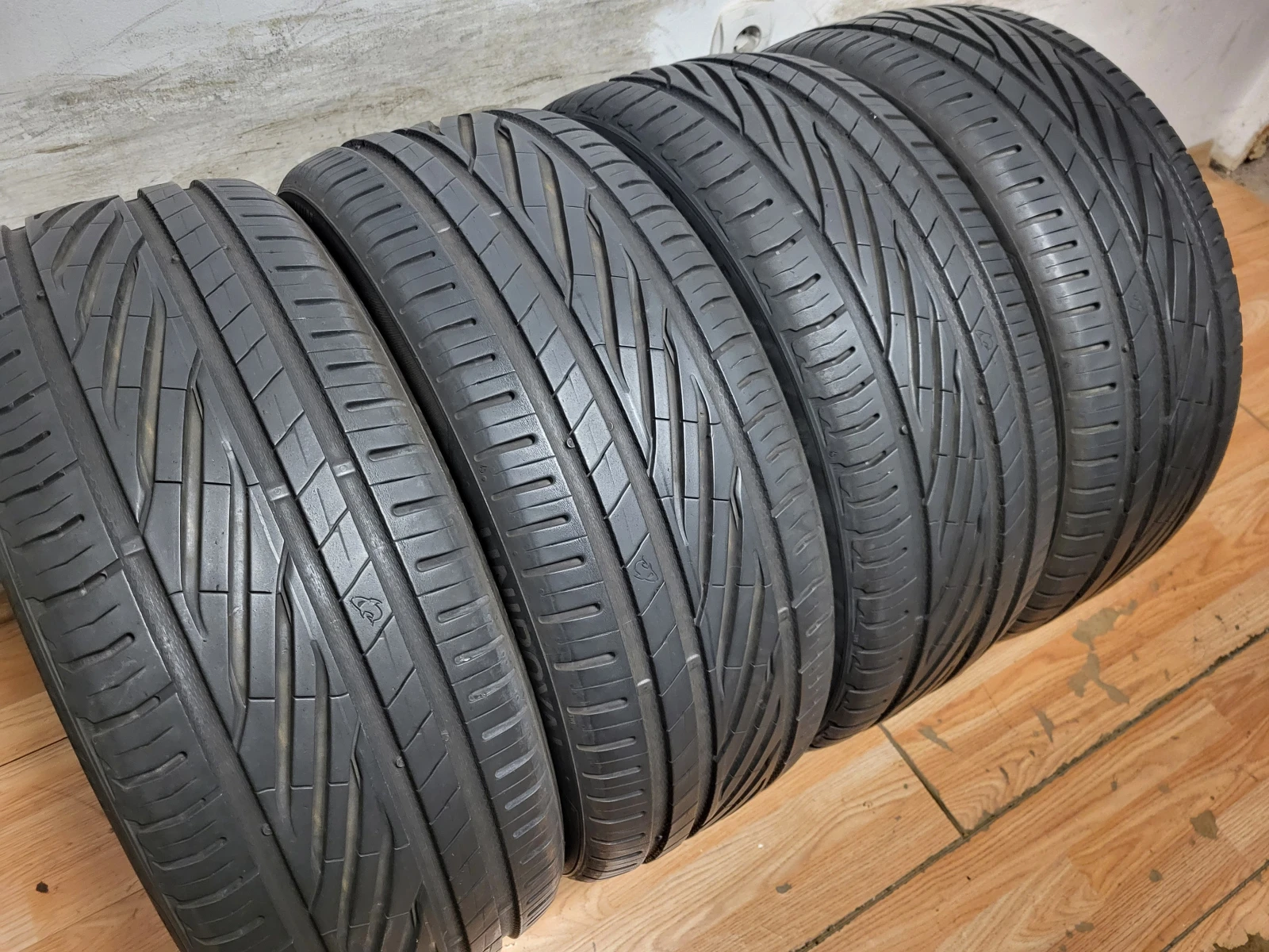 Гуми Летни 225/45R19, снимка 6 - Гуми и джанти - 54648909