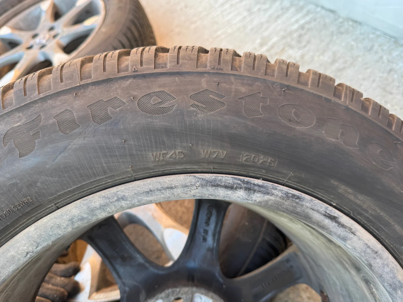 ���� � ������ 235/60R18 �� Volvo XC60 | Mobile.bg � ����������� 10