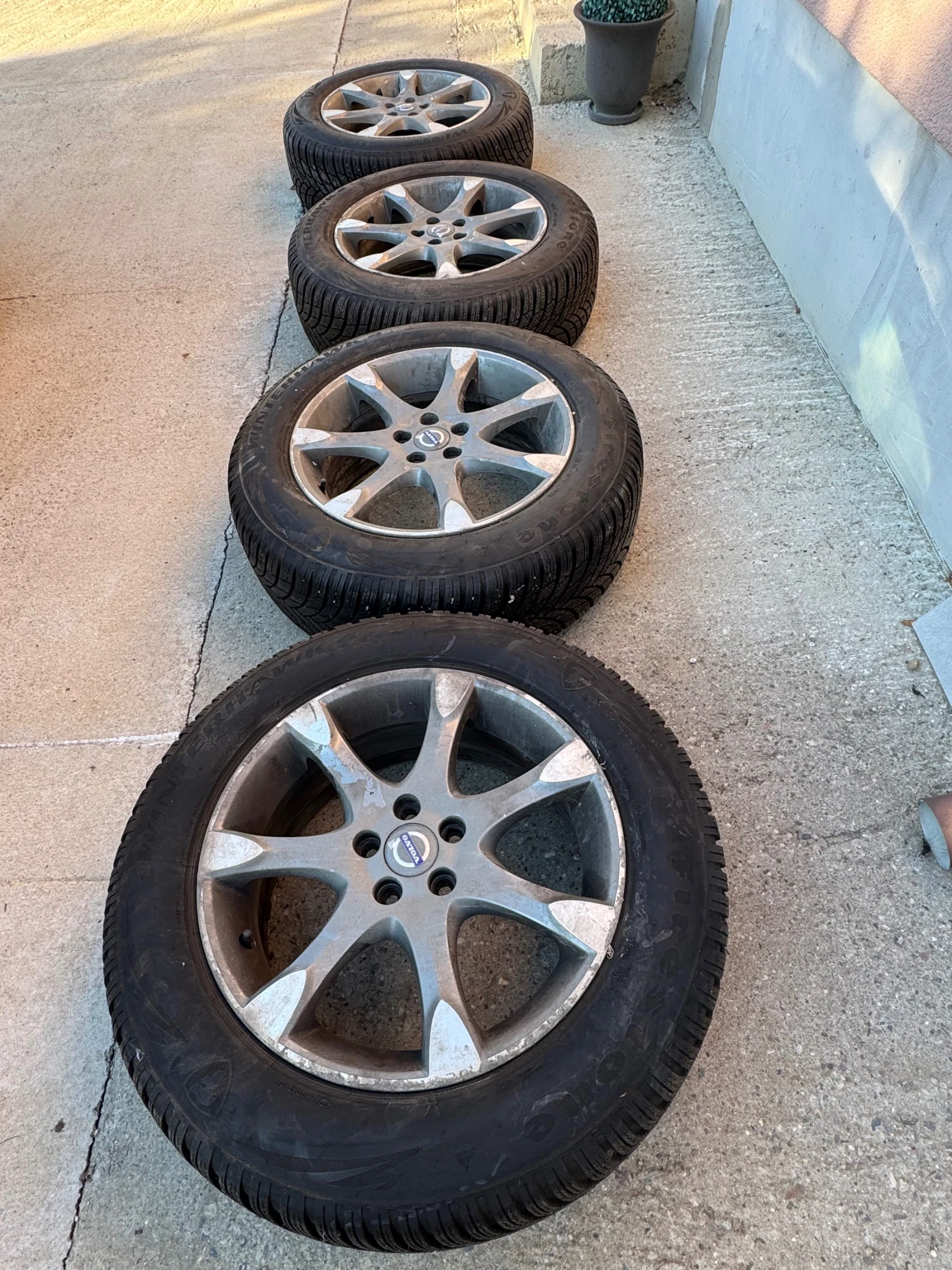 ���� � ������ 235/60R18 �� Volvo XC60 | Mobile.bg � ����������� 5