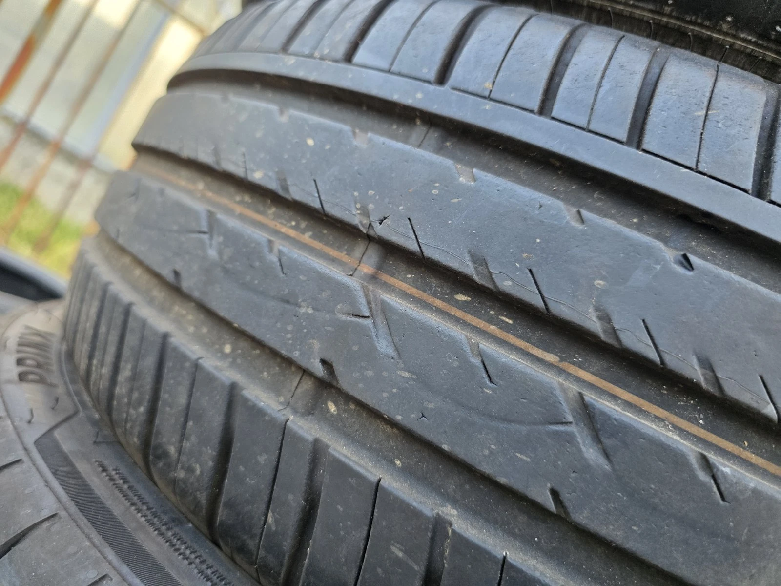 Гуми Летни 195/55R15, снимка 4 - Гуми и джанти - 56730664