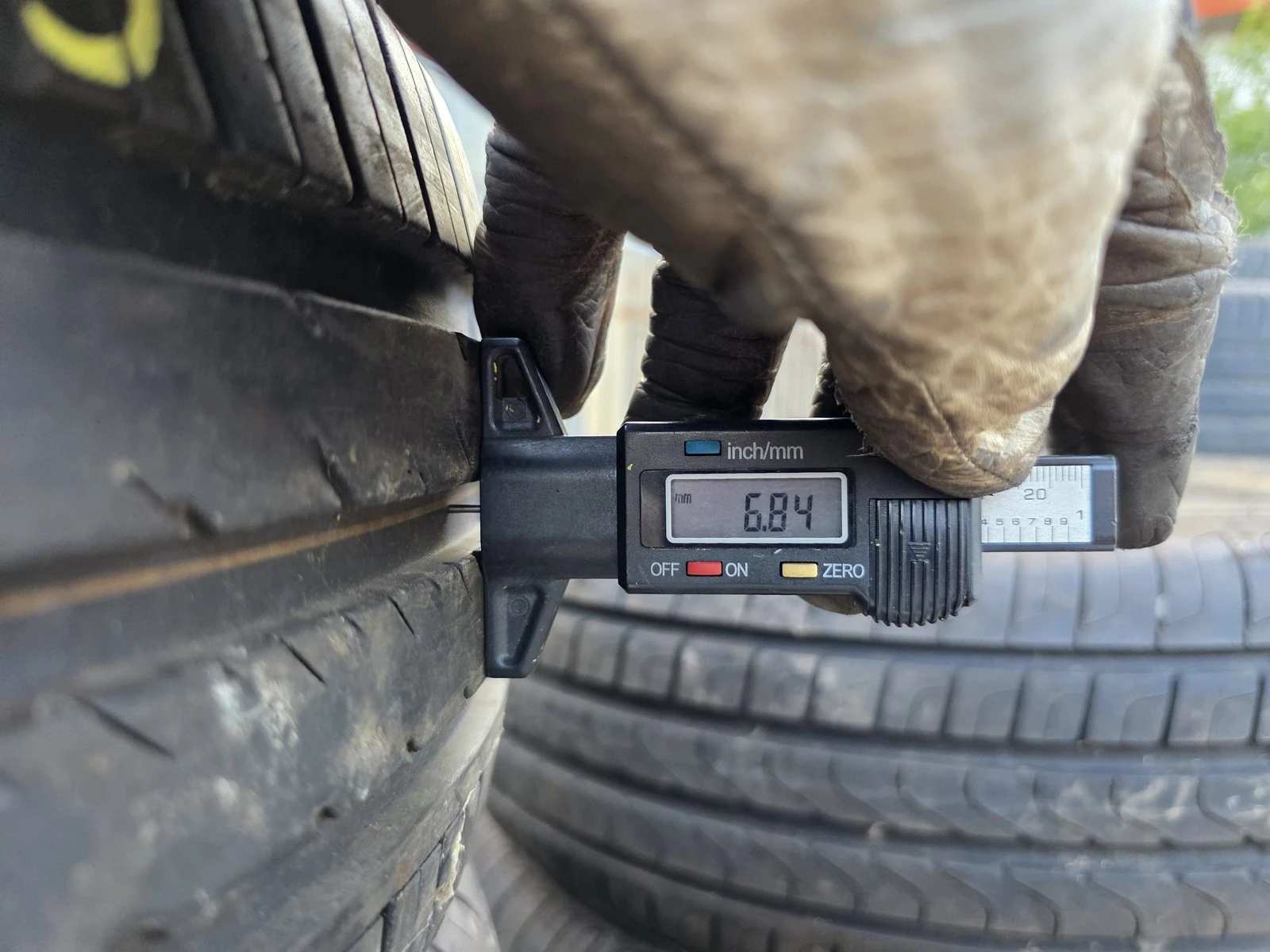 Гуми Летни 195/55R15, снимка 6 - Гуми и джанти - 56730664