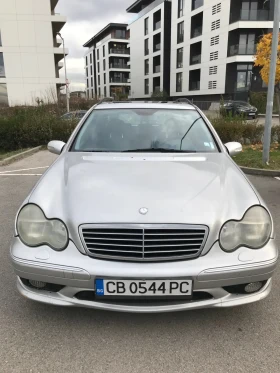Mercedes-Benz C 32 AMG, снимка 1
