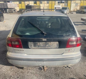 Volvo V40 2.0 i, снимка 4