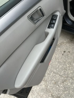 Mercedes-Benz E 220, снимка 11