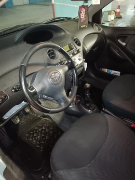 Toyota Yaris, снимка 6