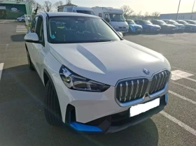 BMW iX1 xDrive30, снимка 5
