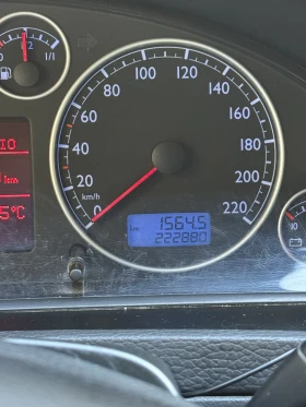 VW Multivan Highline ПЪРВИ СОБСТВЕНИК, снимка 6
