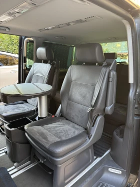 VW Multivan Highline ПЪРВИ СОБСТВЕНИК, снимка 9