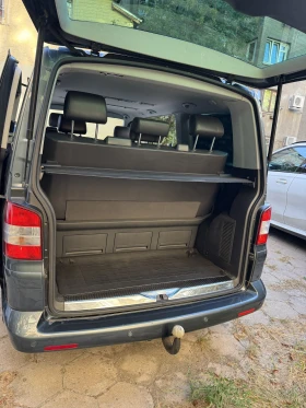 VW Multivan Highline ПЪРВИ СОБСТВЕНИК, снимка 11