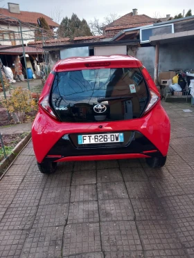 Toyota Aygo 1.0i x-play, снимка 4